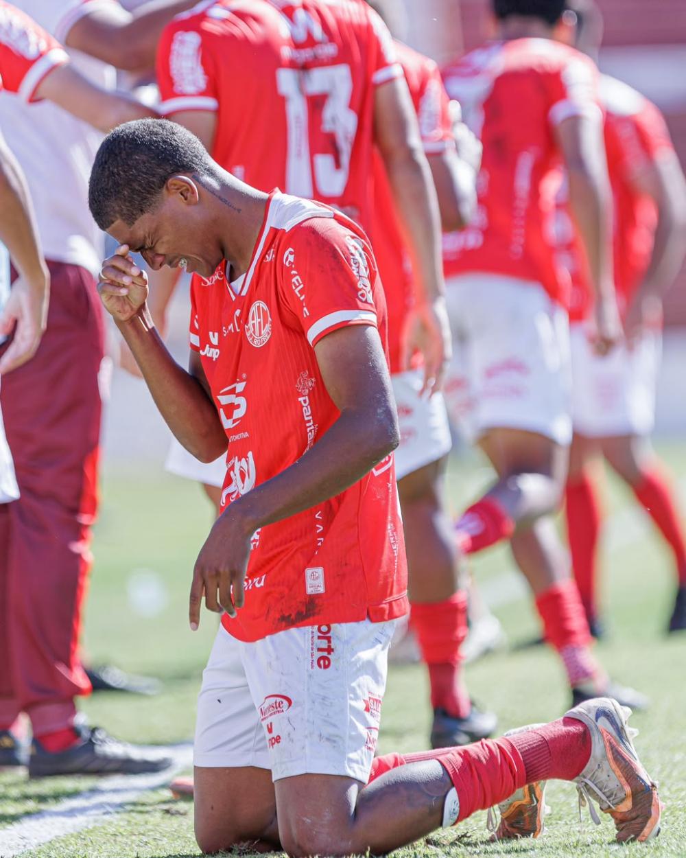 AMÉRICA EMPATA COM O ITAQUÁ E DEIXA DECISÃO DA VAGA PARA O JOGO DE VOLTA