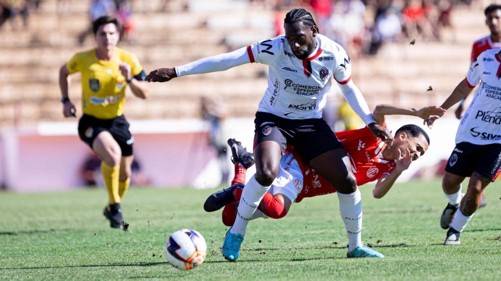 AMÉRICA EMPATA COM O ITAQUÁ E DEIXA DECISÃO DA VAGA PARA O JOGO DE VOLTA