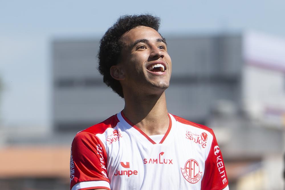 AMÉRICA CONQUISTA O ACESSO À SÉRIE A4 E ESTÁ NA FINAL DA BEZINHA AMÉRICA CONQUISTA O ACESSO À SÉRIE A4 E ESTÁ NA FINAL DA BEZINHA