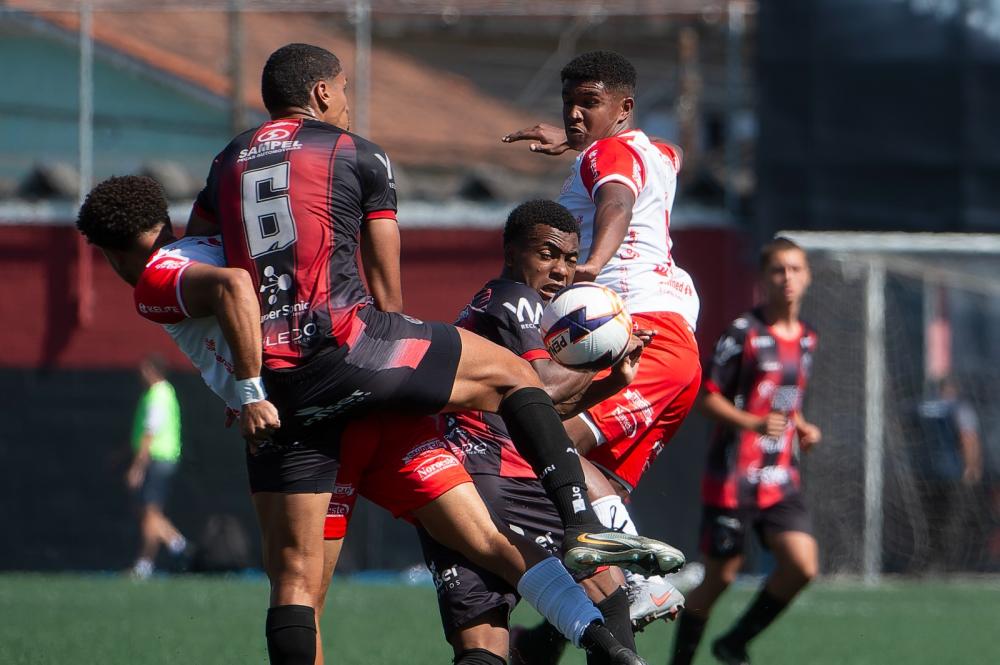AMÉRICA CONQUISTA O ACESSO À SÉRIE A4 E ESTÁ NA FINAL DA BEZINHA AMÉRICA CONQUISTA O ACESSO À SÉRIE A4 E ESTÁ NA FINAL DA BEZINHA