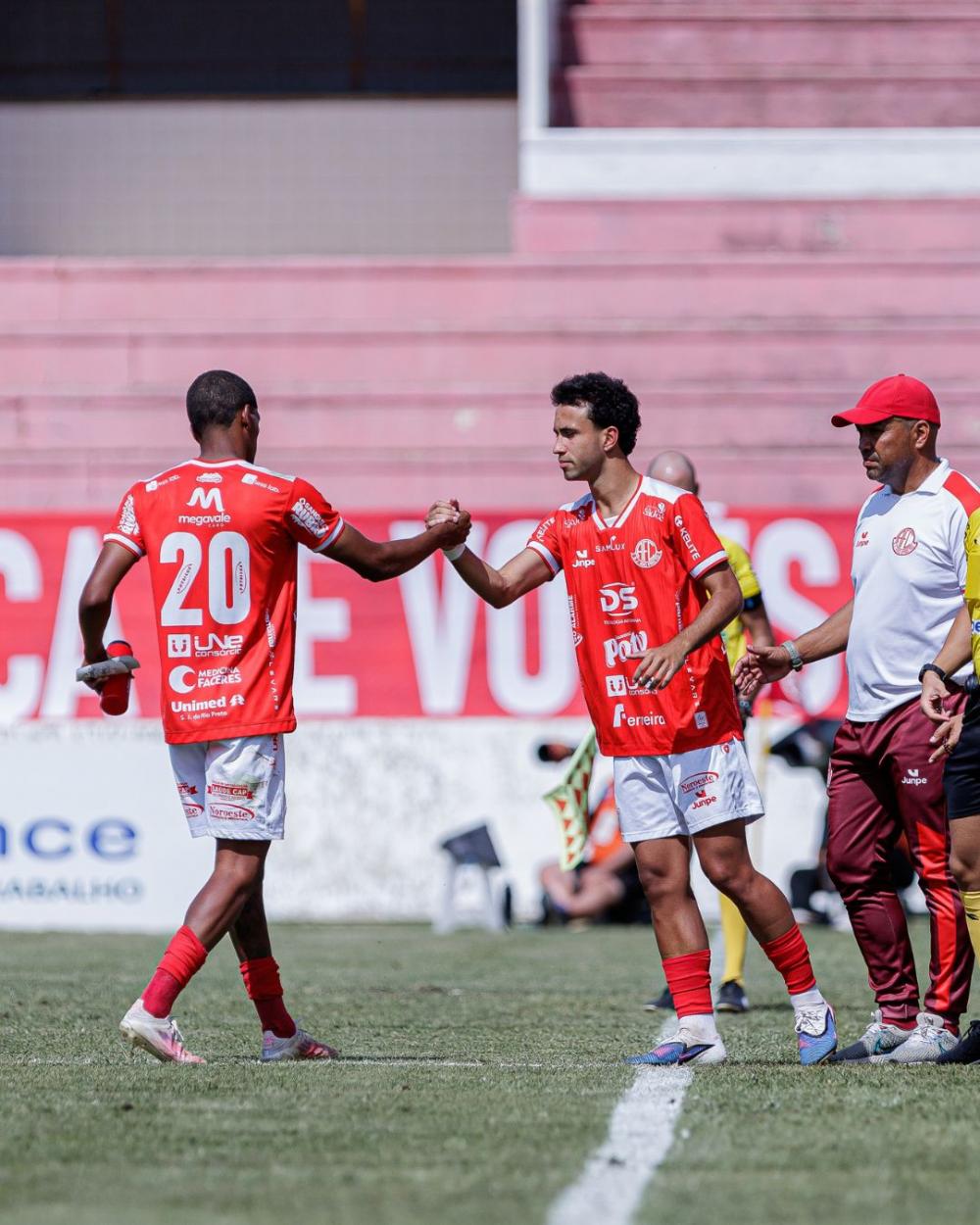 AMÉRICA VENCE INDEPENDENTE DE LIMEIRA POR 2 A 0 NO JOGO DE IDA DA FINAL AMÉRICA VENCE INDEPENDENTE DE LIMEIRA POR 2 A 0 NO JOGO DE IDA DA FINAL
